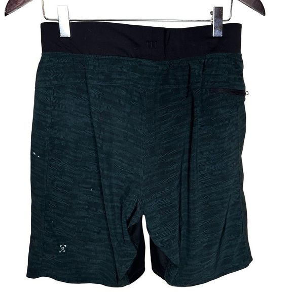Lululemon Active Shorts Men’s M - Picture 2 of 2